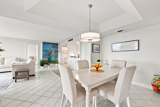 3589 S Ocean Boulevard 808, South Palm Beach, FL 33480