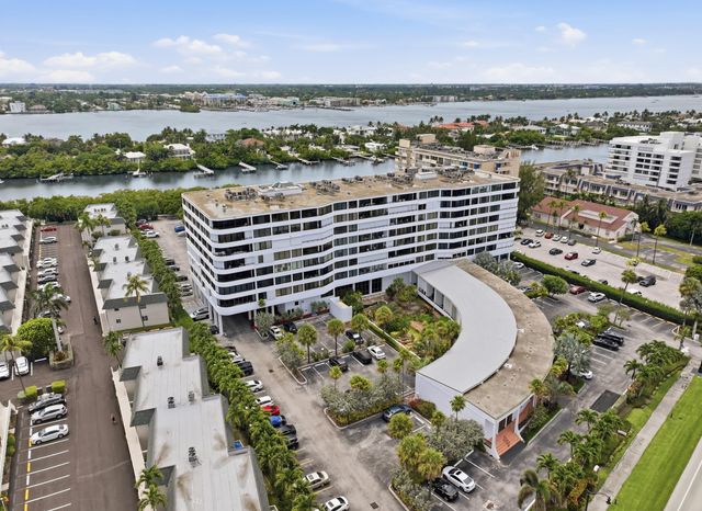 3589 S Ocean Boulevard 808, South Palm Beach, FL 33480