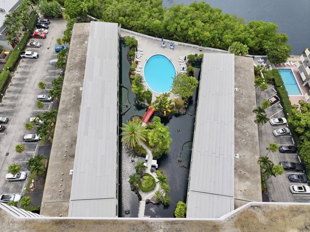3589 S Ocean Boulevard 808, South Palm Beach, FL 33480