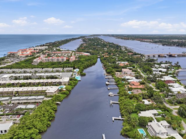 3589 S Ocean Boulevard 808, South Palm Beach, FL 33480