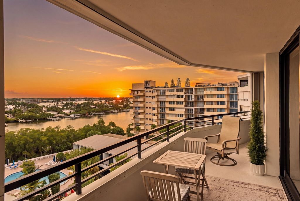 3589 S Ocean Boulevard 808, South Palm Beach, FL 33480