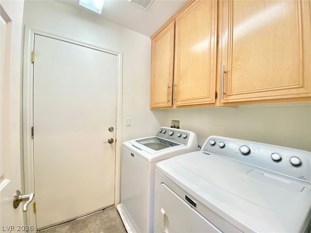 332 Summer Palace Way, Las Vegas, NV 89144