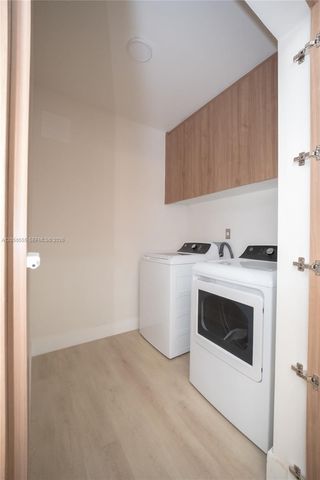 15411 NE 10th Avenue, North Miami Beach, FL 33162