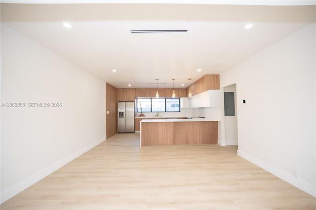 15411 NE 10th Avenue, North Miami Beach, FL 33162