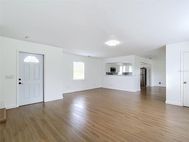 3303 6TH STREET SW, Lehigh Acres, FL 33976