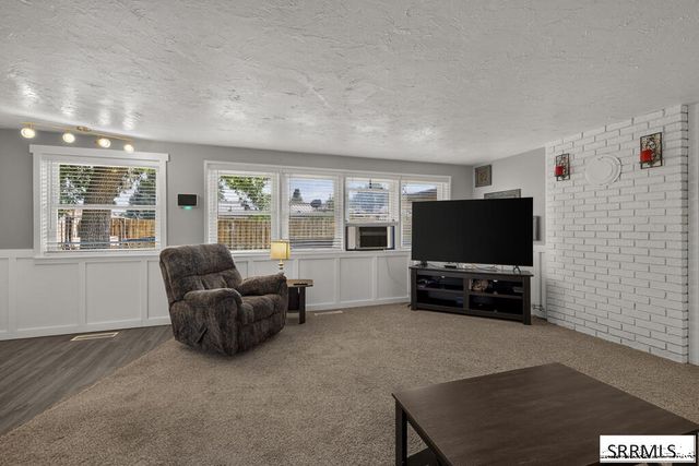 1148 Johnson Street, Idaho Falls, ID 83401