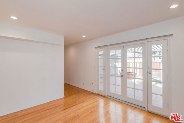 1947 Midvale Avenue, Los Angeles, CA 90025