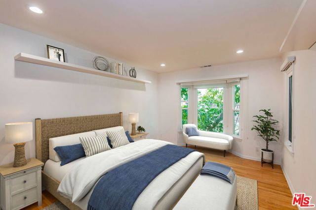 1947 Midvale Avenue, Los Angeles, CA 90025