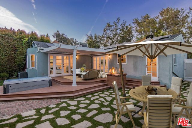 1947 Midvale Avenue, Los Angeles, CA 90025