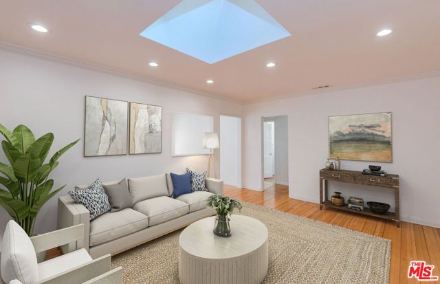 1947 Midvale Avenue, Los Angeles, CA 90025