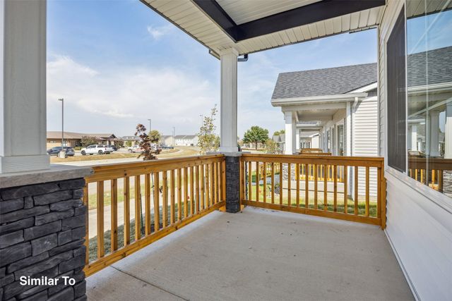 908 Sawgrass Drive, Norwalk, IA 50211