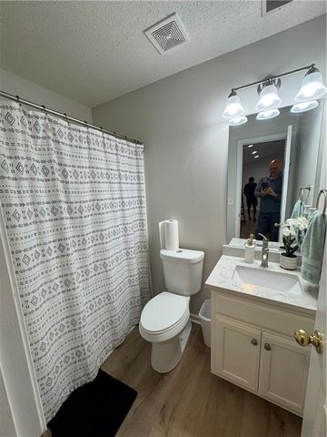 1003 Rolling Ridge Lane, Auburn, GA 30011