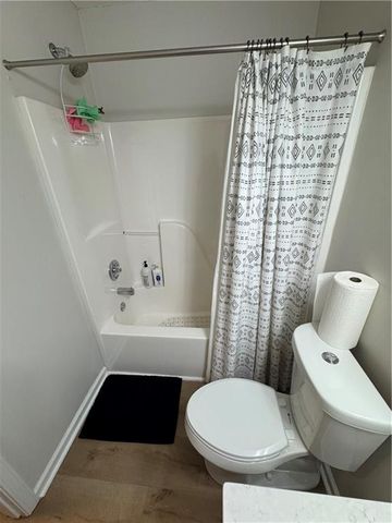 1003 Rolling Ridge Lane, Auburn, GA 30011