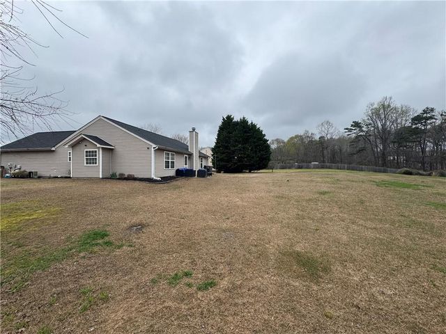 1003 Rolling Ridge Lane, Auburn, GA 30011