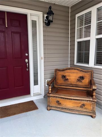 1003 Rolling Ridge Lane, Auburn, GA 30011