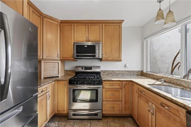 1223 Lenwood, Upland, CA 91786