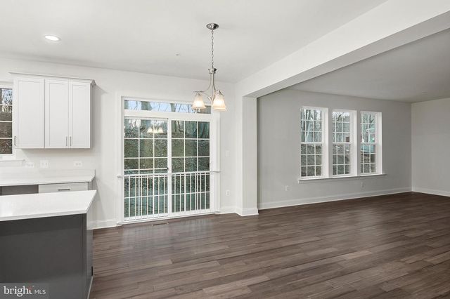 4484 ILCHESTER RD, Ellicott City, MD 21043