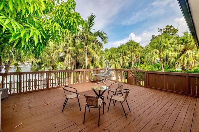 10450 NE 5th Ave, Miami Shores, FL 33138