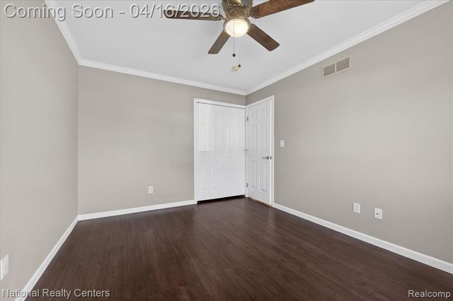 1760 S John Hix Street, Westland, MI 48186