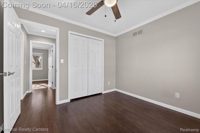 1760 S John Hix Street, Westland, MI 48186