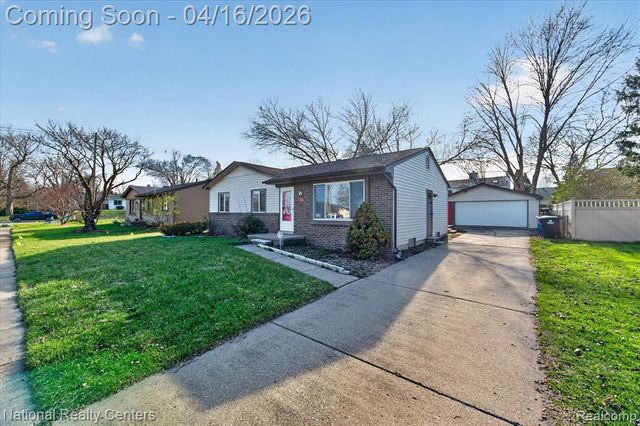 1760 S John Hix Street, Westland, MI 48186