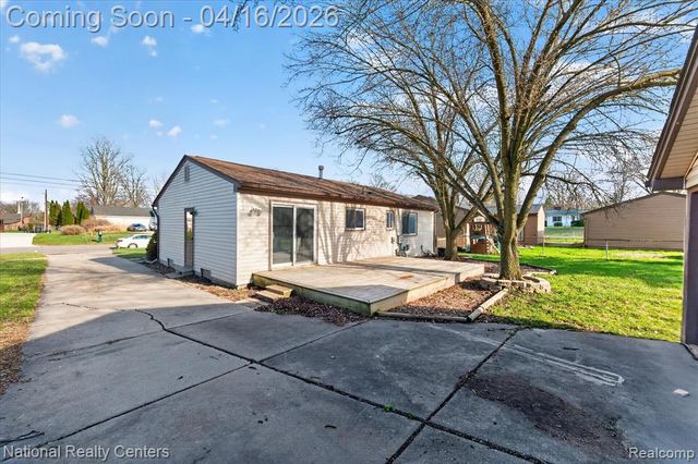 1760 S John Hix Street, Westland, MI 48186