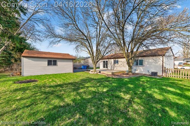 1760 S John Hix Street, Westland, MI 48186