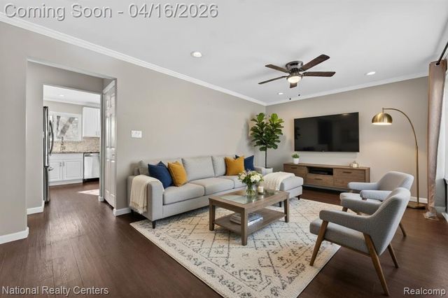 1760 S John Hix Street, Westland, MI 48186