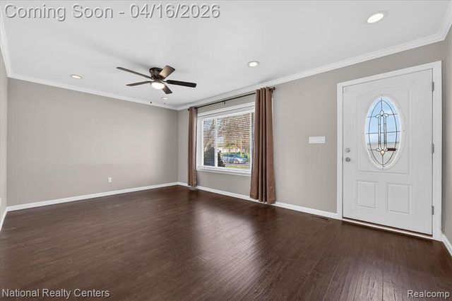 1760 S John Hix Street, Westland, MI 48186