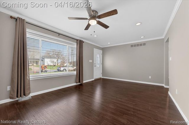 1760 S John Hix Street, Westland, MI 48186