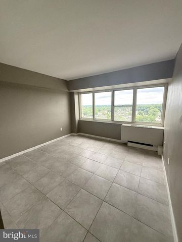 1508 BARCLAY TOWERS, Cherry Hill, NJ 08034