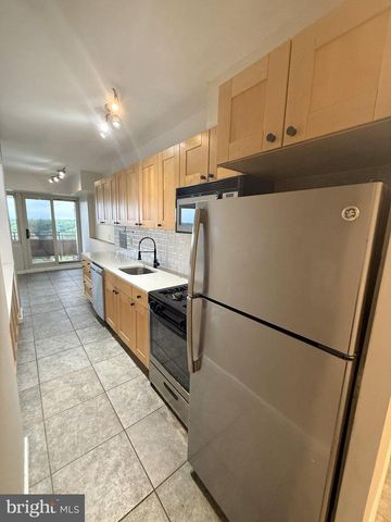 1508 BARCLAY TOWERS, Cherry Hill, NJ 08034