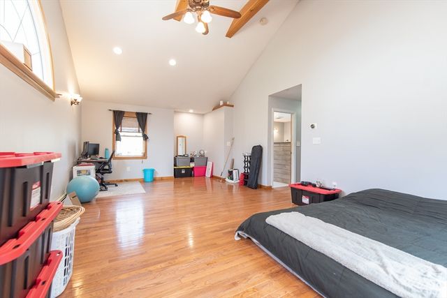 1 Lorraine Ln, Millville, MA 01529