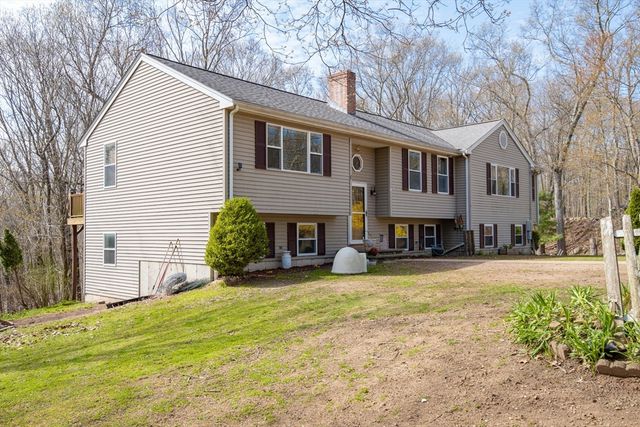 1 Lorraine Ln, Millville, MA 01529