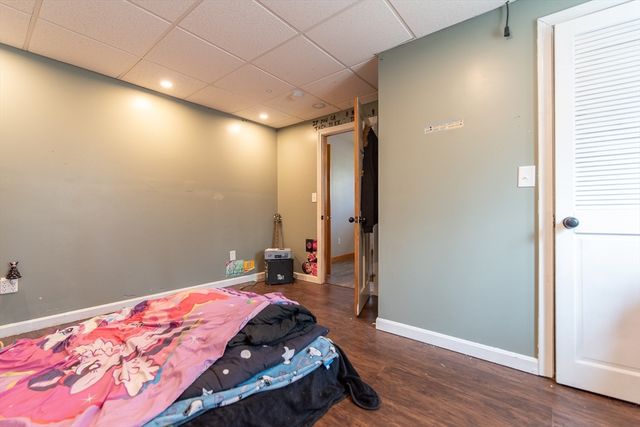 1 Lorraine Ln, Millville, MA 01529