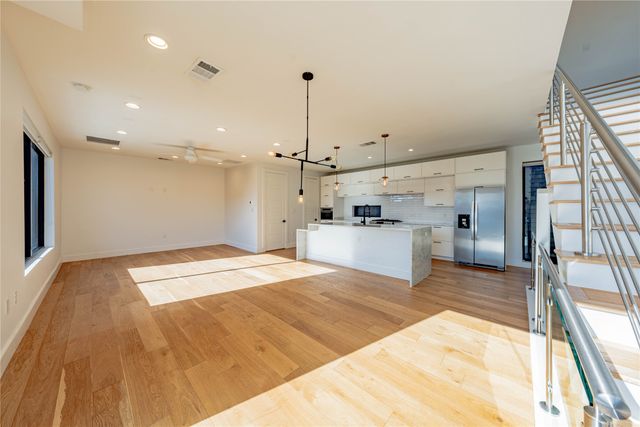 4575 Virginia Avenue, Dallas, TX 75204