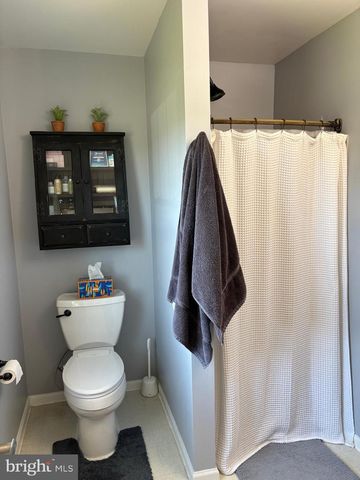 1166 MARILYN AVE, Ephrata, PA 17522