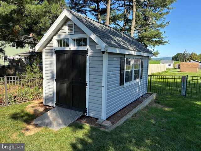 1166 MARILYN AVE, Ephrata, PA 17522