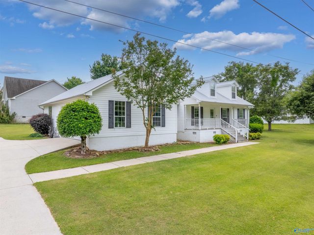 917 Leyland Drive, Albertville, AL 35950