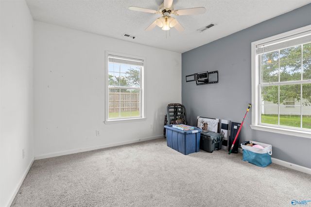 917 Leyland Drive, Albertville, AL 35950