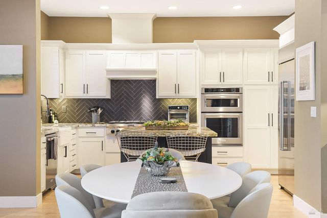 46 Audubon Way, Novato, CA 94949