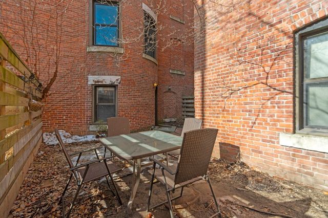 84 Gainsborough 004w, Boston, MA 02115