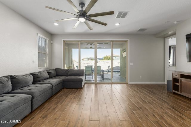 554 W RAINBOW BRIDGE Lane, San Tan Valley, AZ 85140