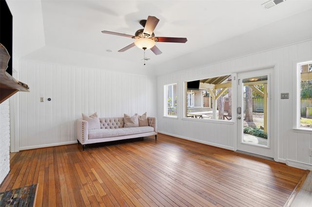 1155 Timplemore Drive, Dallas, TX 75218