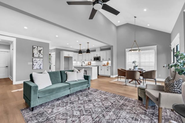 1045 Veridian Dr, Clarksville, TN 37043