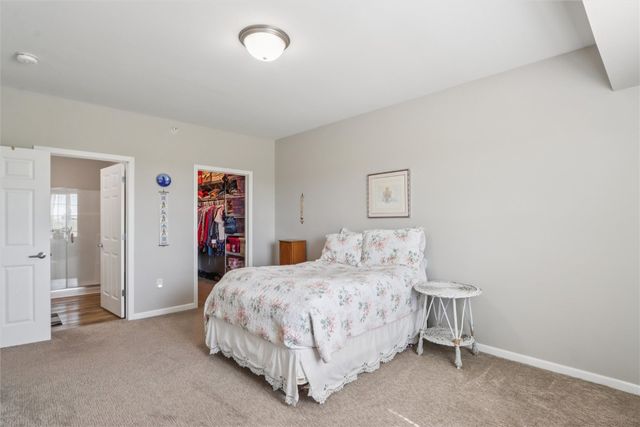 3550 Stone Creek CIR SW 313, Cedar Rapids, IA 52404