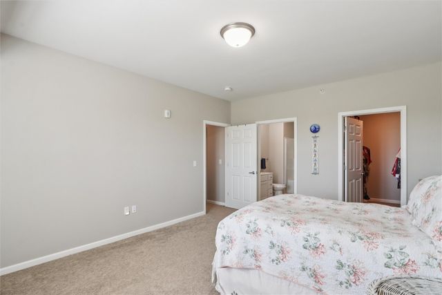 3550 Stone Creek CIR SW 313, Cedar Rapids, IA 52404