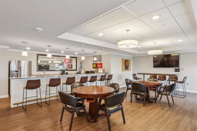 3550 Stone Creek CIR SW 313, Cedar Rapids, IA 52404