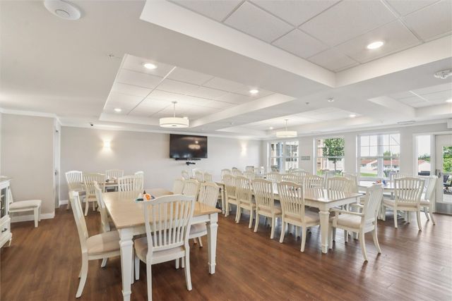 3550 Stone Creek CIR SW 313, Cedar Rapids, IA 52404