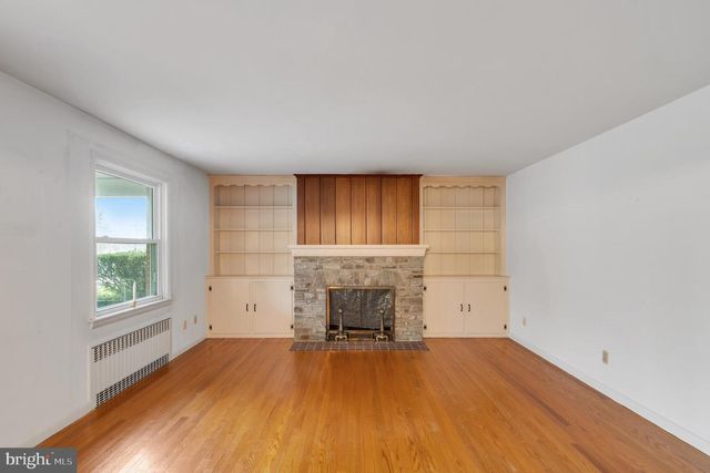 542 HILLCREST PL, Gettysburg, PA 17325